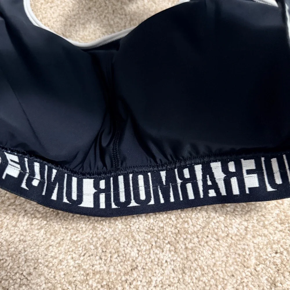 Under Armour Mid Crossback Sports Bra Womens XL Black White 1310665 HeatGear